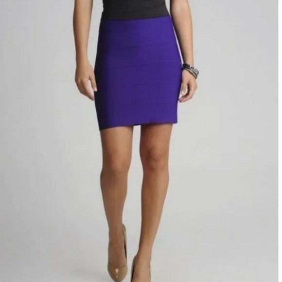 BCBGMaxAzria Dresses & Skirts - BCBGMaxAzria Bodycon Bandeau Purple Stretchy Skirt Size Large